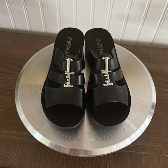 New! Soft Walker Black Slip On Platform Wedge Sandals sz 8 - Picture 4 of 11